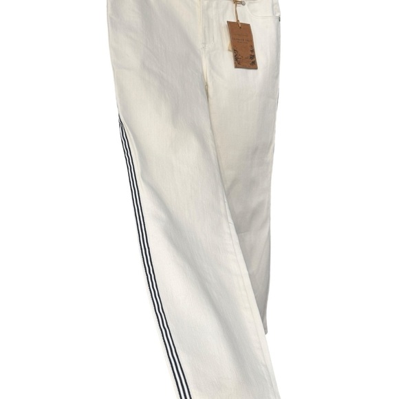 Coldwater Creek White Triple Stripe Tuxedo Slim Leg Jeans Women’s Size 6 NWT - Picture 2 of 9